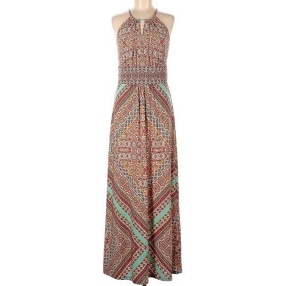 London Times Dresses & Skirts - London Times Sleeveless Diamond Maxi Dress